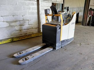 Transpalette porté debout Crown WT3040