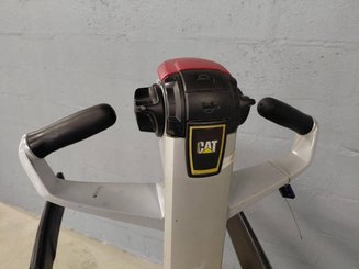 Transpalette porté debout Caterpillar NPV20N2