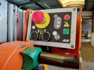Nacelle à mât vertical JLG TOUCAN DUO