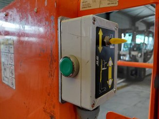 Nacelle à mât vertical JLG TOUCAN DUO