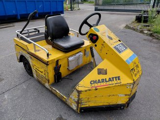 Tracteur de remorquage Charlatte TE206