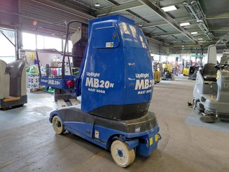 Nacelle à mât vertical Upright MB20N