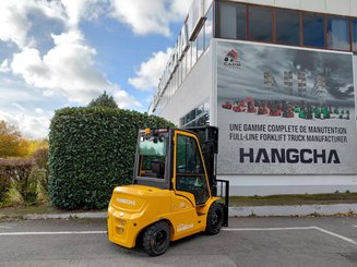 Chariot élévateur frontal 4 roues Hangcha XE30Hi ( CPD30-XEY2H2-SI )