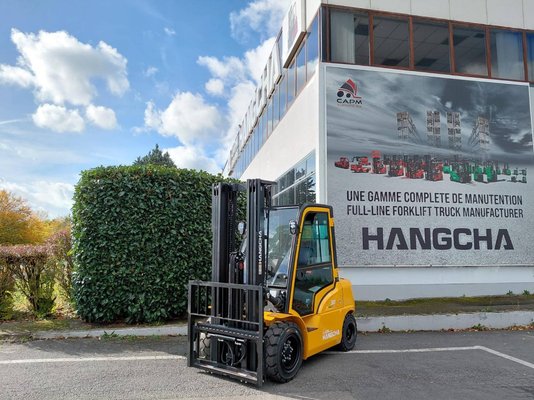 Chariot élévateur frontal 4 roues Hangcha XE30Hi ( CPD30-XEY2H2-SI ) - 1