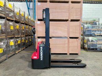 Gerbeur accompagnant Hangcha CDD12-AMC2-L