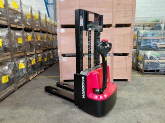 Gerbeur accompagnant Hangcha CDD12-AMC2-L