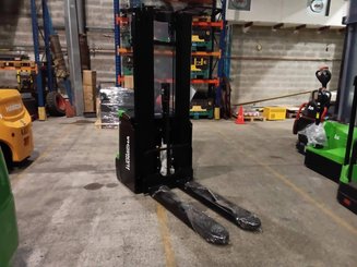 Gerbeur accompagnant Hangcha CDD14-XT1-SI 