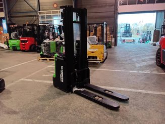 Gerbeur accompagnant Hangcha CDD14-XT1-SI 