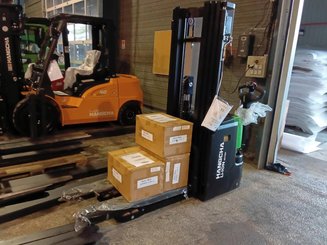 Gerbeur accompagnant Hangcha CDD14-XT1-SI 