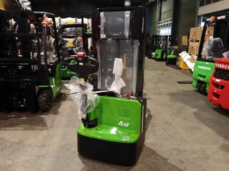 Gerbeur accompagnant Hangcha CDD12-AMC2-Li