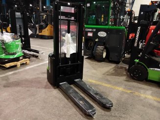 Gerbeur accompagnant Hangcha CDD12-AMC2-Li