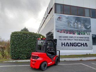 Chariot élévateur frontal 4 roues Hangcha XF30D-2