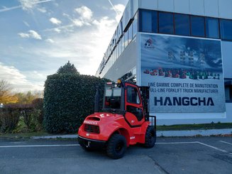 Chariot élévateur tout terrain Hangcha TT25-2