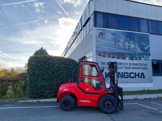 Chariot élévateur tout terrain Hangcha TT25-2