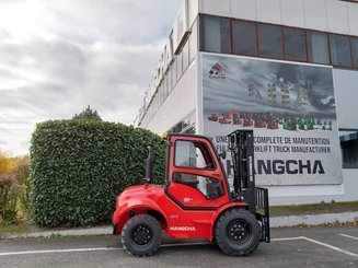 Chariot élévateur tout terrain Hangcha TT30-4 (CPCD30-XW98C-RT4)