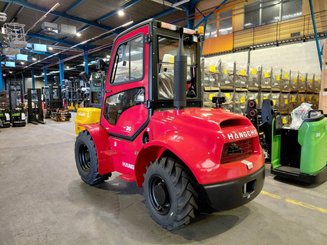 Chariot élévateur tout terrain Hangcha TT35-4 (CPCD35-XW33C-RT4)