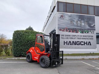 Chariot élévateur tout terrain Hangcha TT25-4 (CPCD25-XW98C-RT4)