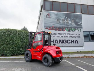 Chariot élévateur tout terrain Hangcha TT35-4 (CPCD35-XW33C-RT4)