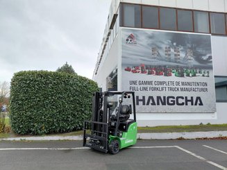 Chariot élévateur frontal 3 roues Hangcha  XC3-18i (CPDS18-XCY2G-SI) 