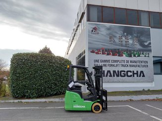 Chariot élévateur frontal 3 roues Hangcha XC3-18i
