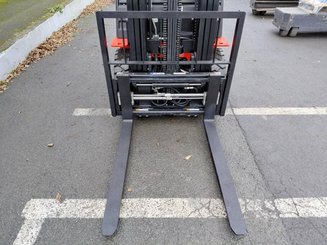 Chariot élévateur diesel Hangcha CPCD25-X2H7F1 - 3