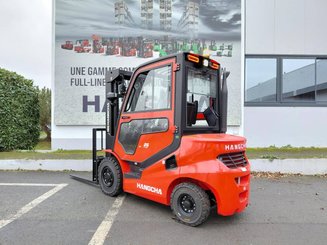Chariot élévateur diesel Hangcha CPCD25-X2H7F1 - 2