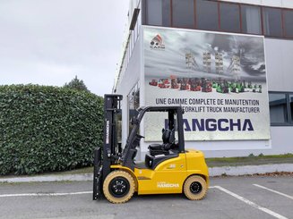 Chariot élévateur frontal 4 roues Hangcha XE35i (CPD35-XEY2HA-SI)