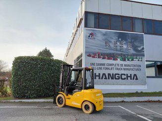Chariot élévateur frontal 4 roues Hangcha XE35i (CPD35-XEY2HA-SI)