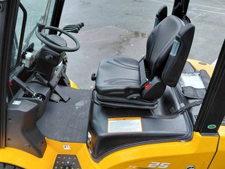 Chariot élévateur frontal 4 roues Hangcha XE25i ( CPD25-XEY2HA-SI )