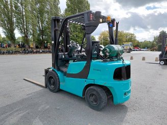 Chariot élévateur frontal 4 roues Hyster H3.00FT
