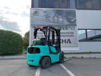 Chariot élévateur frontal 4 roues Hyster H3.00FT