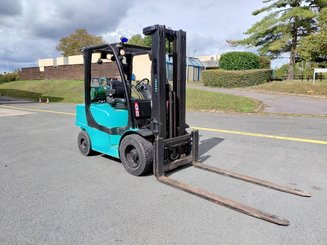 Chariot élévateur frontal 4 roues Hyster H3.00FT