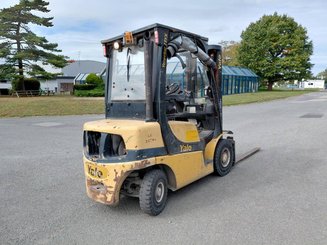 Chariot élévateur frontal 4 roues Yale GDP25VX