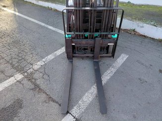 Chariot élévateur frontal 3 roues Mitsubishi FB16CPNT