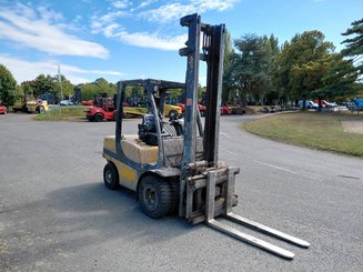Chariot élévateur frontal 4 roues Yale GDP35VX