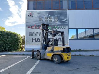 Chariot élévateur frontal 4 roues Yale GDP35VX