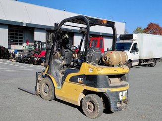 Chariot élévateur frontal 4 roues Caterpillar GP20N
