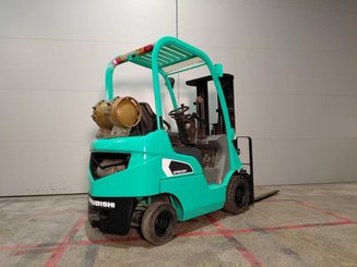 Chariot élévateur frontal 4 roues Mitsubishi FG15N