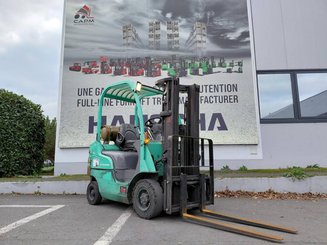 Chariot élévateur frontal 4 roues Mitsubishi FG15N - 1