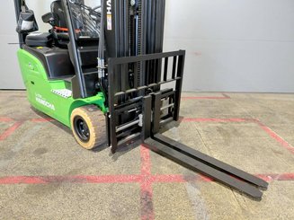 Chariot élévateur frontal 3 roues Hangcha XC3-20i (CPDS20-XCY2G-SI) - 7