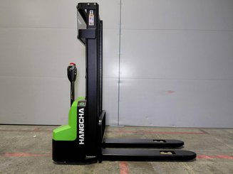 Gerbeur accompagnant Hangcha CDD15-A2MC2-ISZ