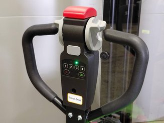 Gerbeur accompagnant Hangcha CDD15-A2MC2-ISZ