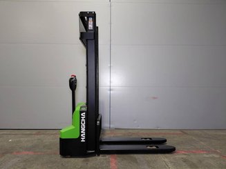 Gerbeur accompagnant Hangcha CDD15-A2MC2-ISZ