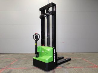 Gerbeur accompagnant Hangcha CDD15-A2MC2-ISZ