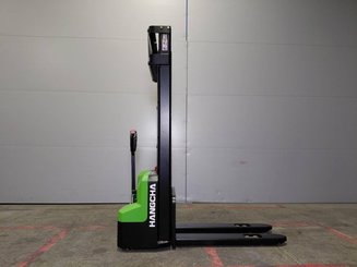 Gerbeur accompagnant Hangcha CDD15-A2MC2-ISZ