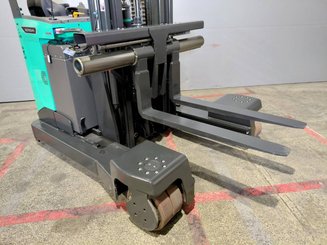 Chariot à mât rétractable multidirectionnel Mitsubishi RBM25 N3 - 7